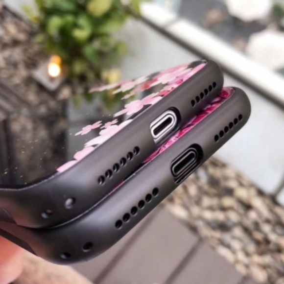 [⚠️Clearance] NEW iPhone X / XS Glass Cover case - Picture 3 of 3